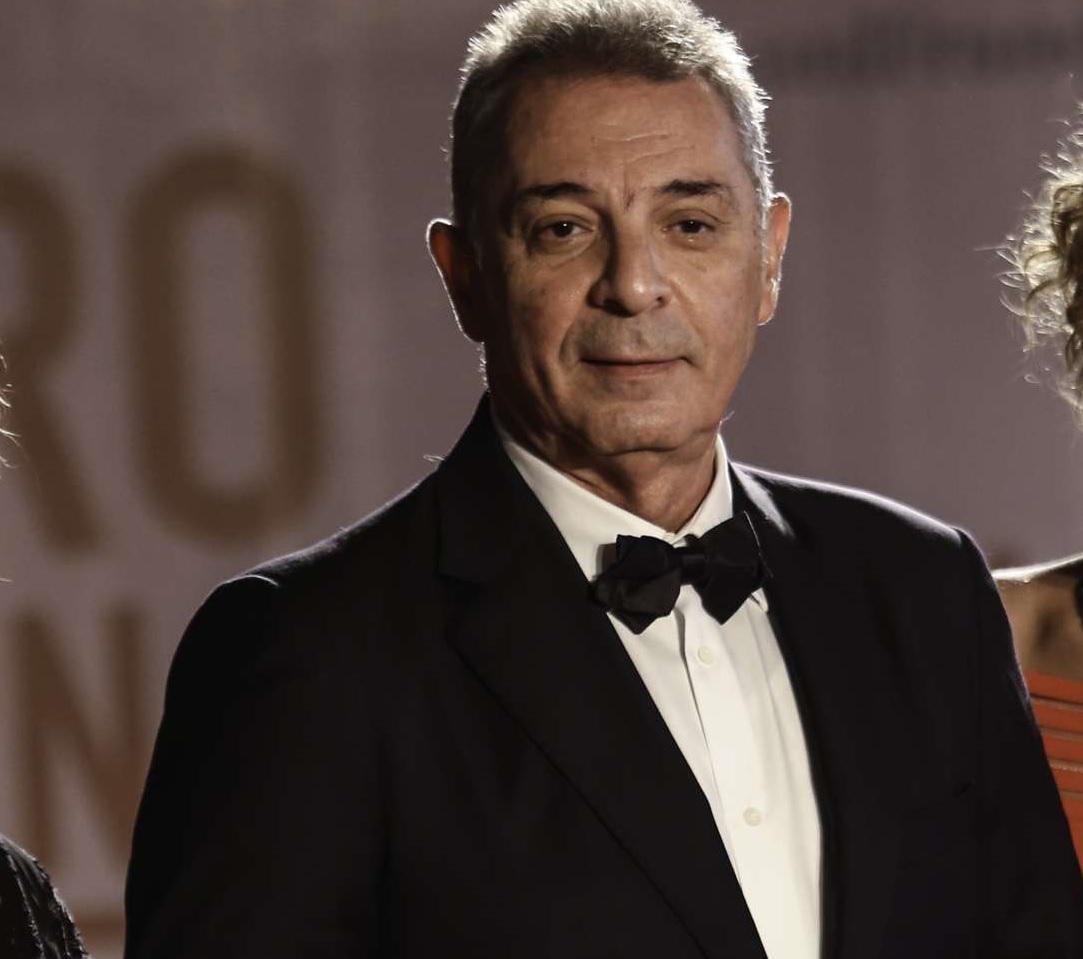 Mahmoud Hemida.. lover of art and the “engineer” of difficult roles